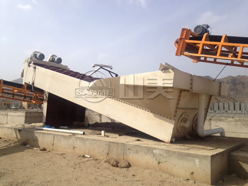 面對(duì)砂石洗砂機(jī)型號(hào)的選擇，輪斗洗砂機(jī)和螺旋洗砂機(jī)哪種更適合？