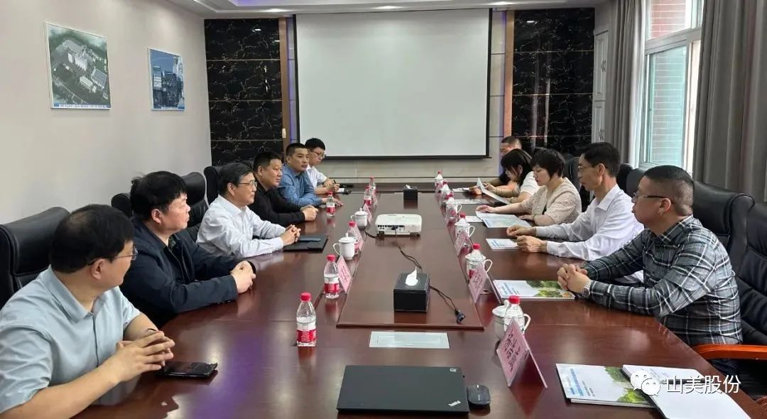 聚焦 | 熱烈歡迎中國砂石協(xié)會胡會長一行蒞臨上海山美股份鄭州基地指導交流！