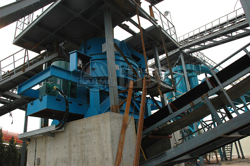 鵝卵石制砂用什么機器好呢？