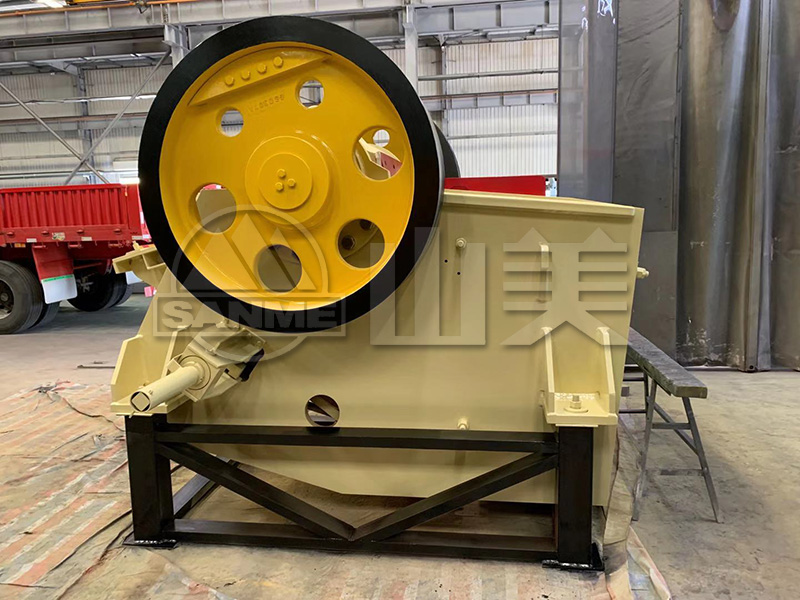 如何快速有效地解決顎式破碎機(jī)運(yùn)行故障的問題呢？