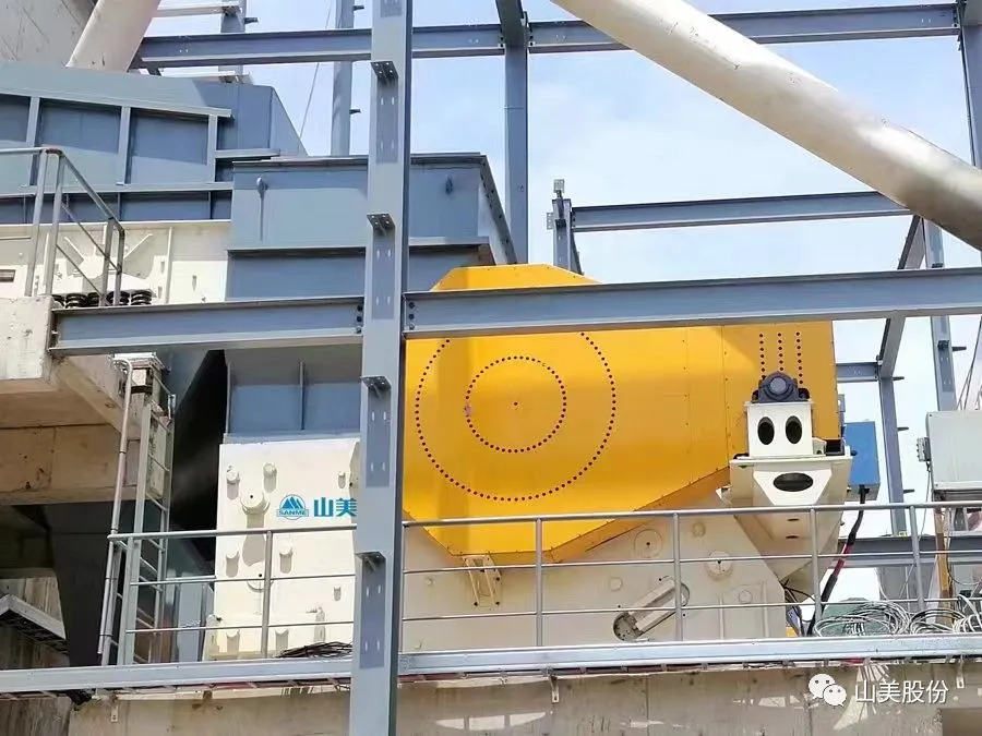 JC771大型歐版顎式破碎機優(yōu)勢特點